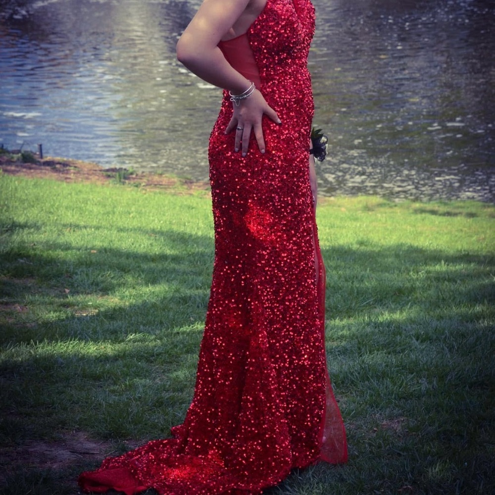 Elegant Red Sequin Evening Gown